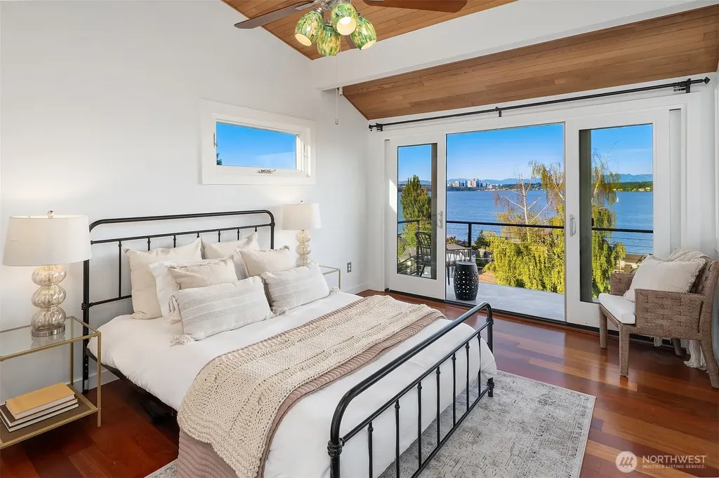 917 Lake Washington Boulevard S Seattle WA 98144