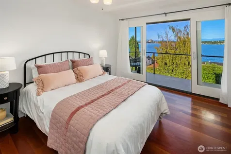 917 Lake Washington Boulevard S Seattle WA 98144