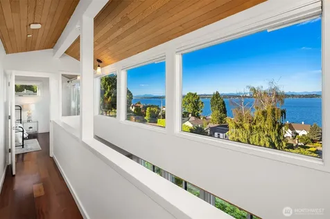 917 Lake Washington Boulevard S Seattle WA 98144