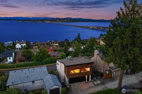 917 Lake Washington Boulevard S Seattle WA 98144