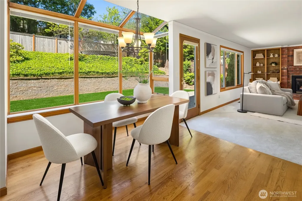 15046 SE 65th Street Bellevue WA 98006