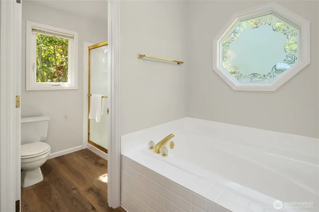 15046 SE 65th Street Bellevue WA 98006