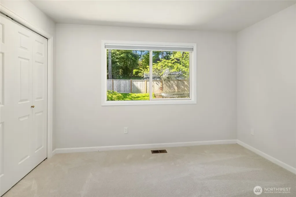 15046 SE 65th Street Bellevue WA 98006