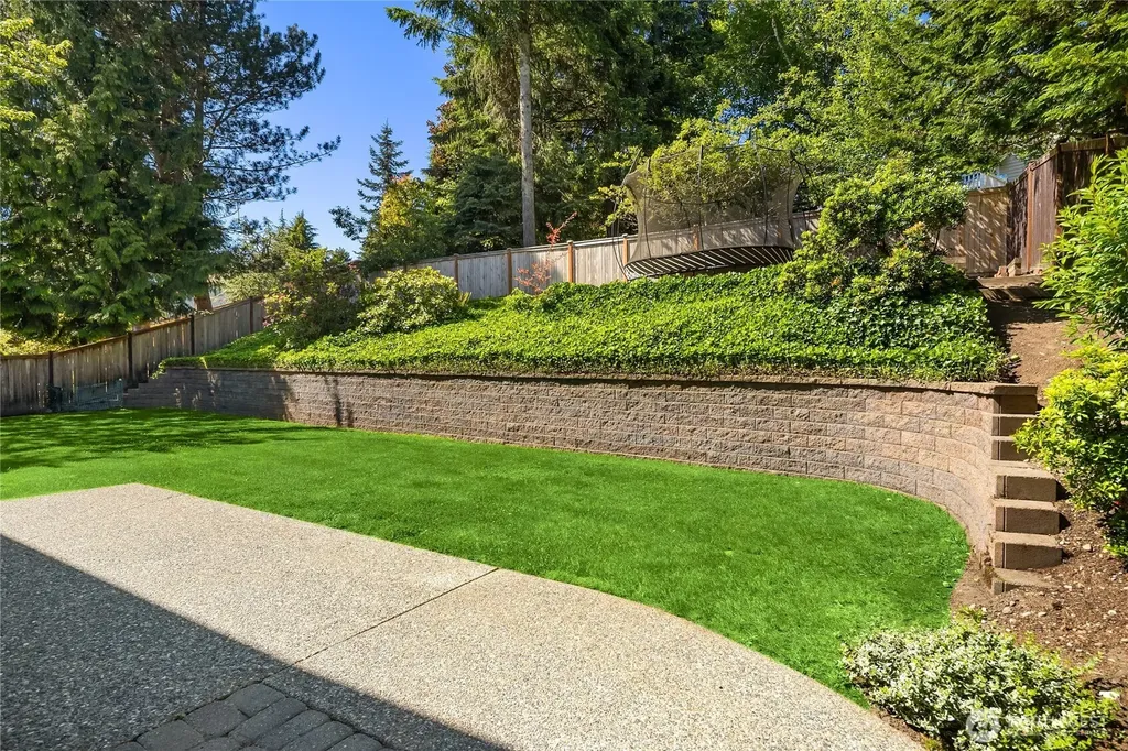 15046 SE 65th Street Bellevue WA 98006