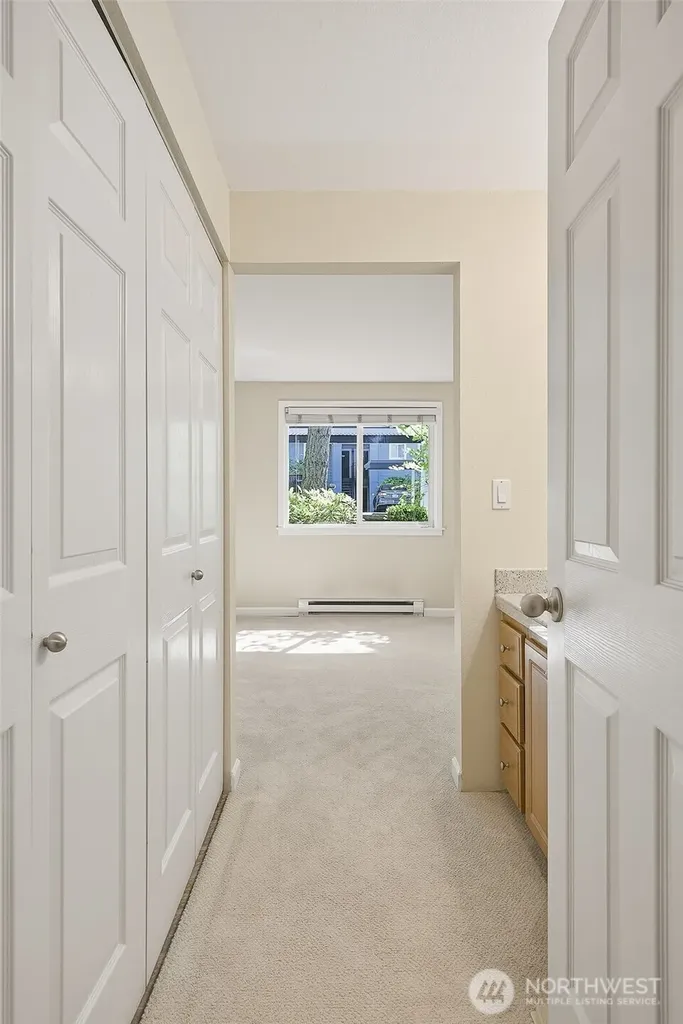 12615 100th Lane NE Kirkland WA 98034