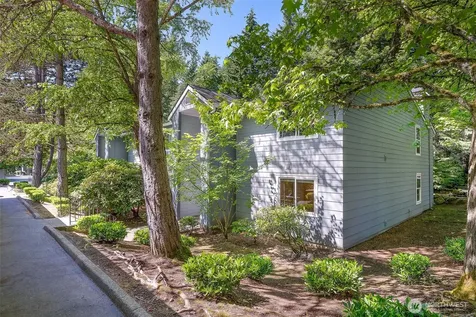 12615 100th Lane NE Kirkland WA 98034