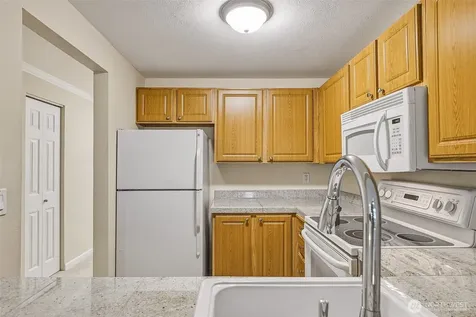 12615 100th Lane NE Kirkland WA 98034