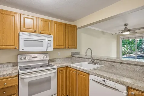 12615 100th Lane NE Kirkland WA 98034