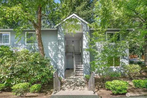 12615 100th Lane NE Kirkland WA 98034