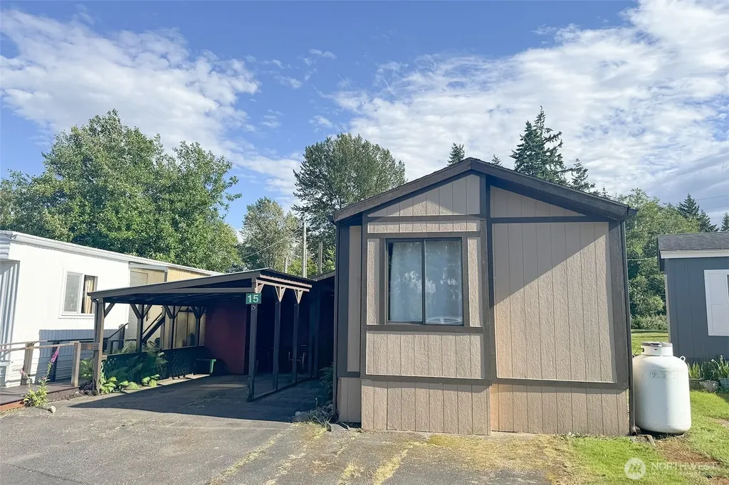 2240 Peace Portal Drive, Unit#15 Blaine WA 98230