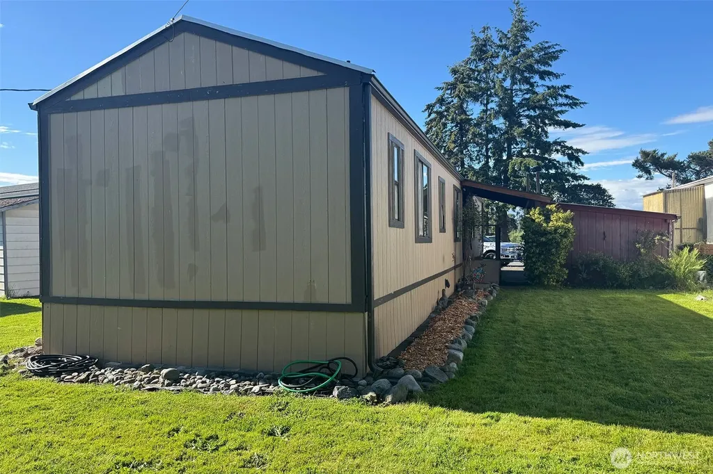 2240 Peace Portal Drive, Unit#15 Blaine WA 98230