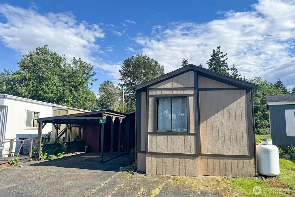 2240 Peace Portal Drive, Unit#15 Blaine WA 98230