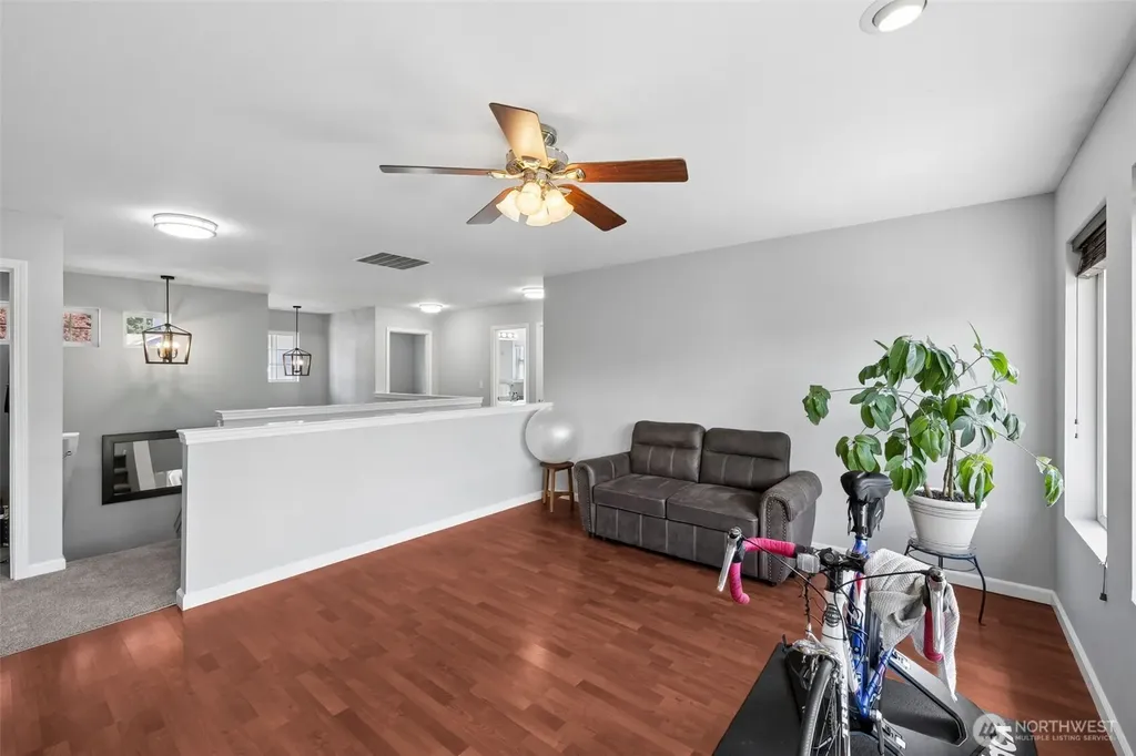 12816 168th St Ct E Puyallup WA 98374