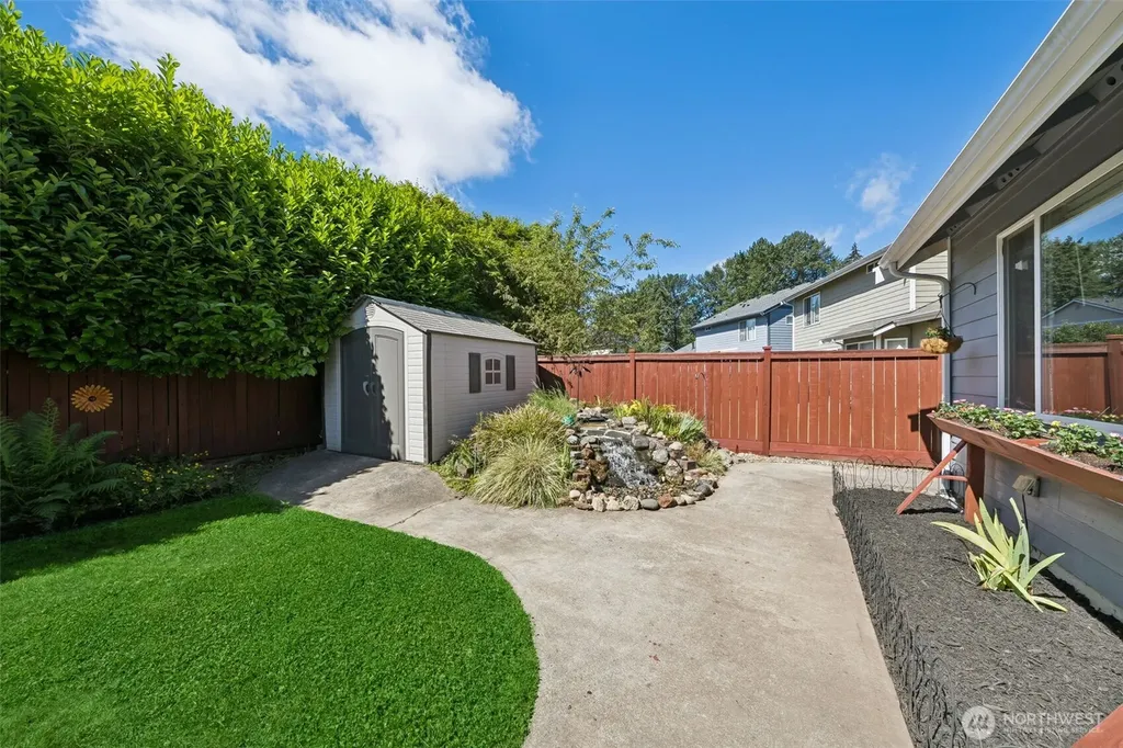 12816 168th St Ct E Puyallup WA 98374