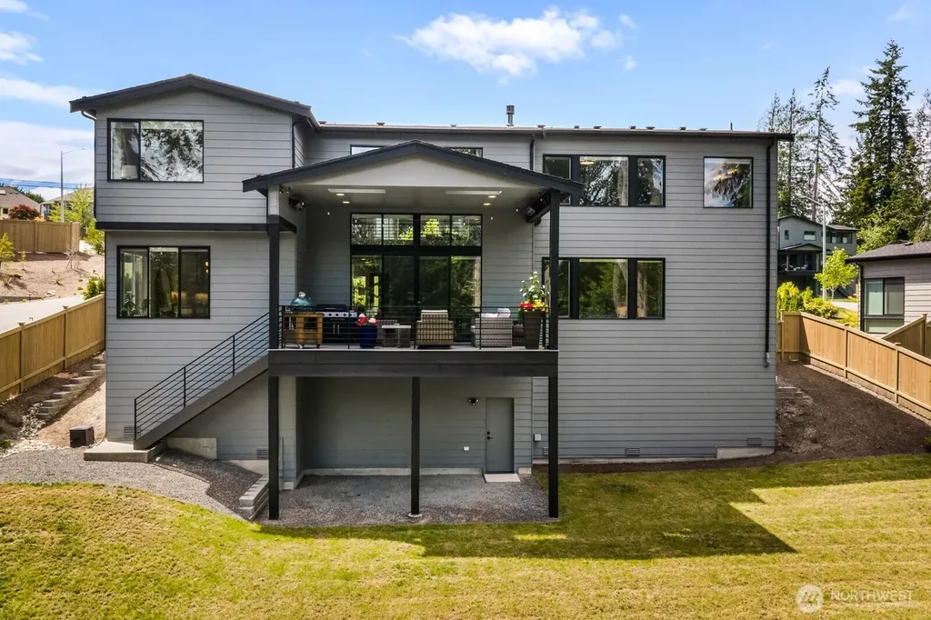 2708 220th Place SW Brier WA 98036
