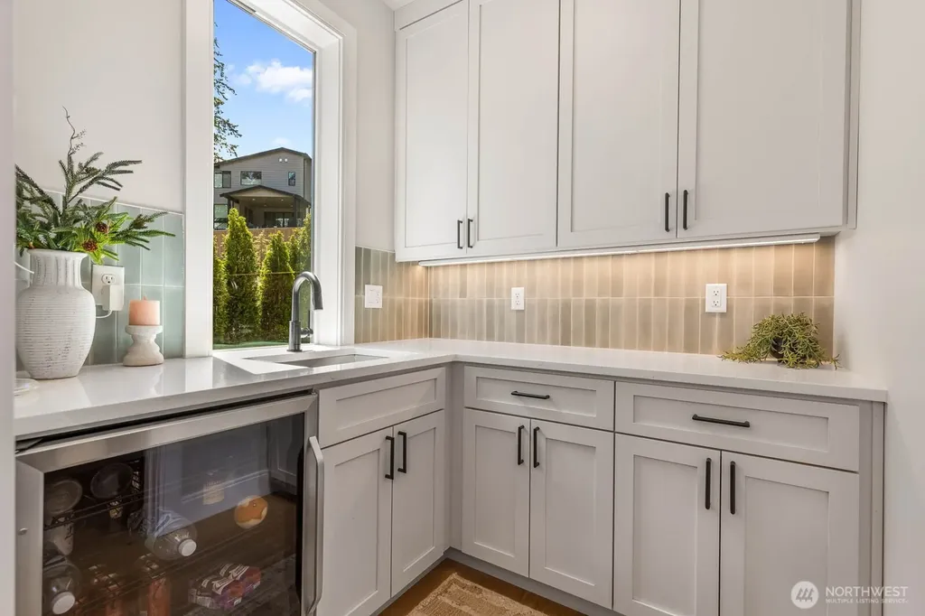 2708 220th Place SW Brier WA 98036