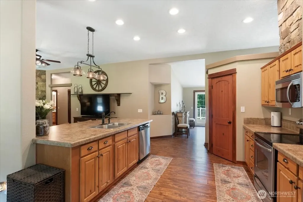 13617 150th Street NE Arlington WA 98223