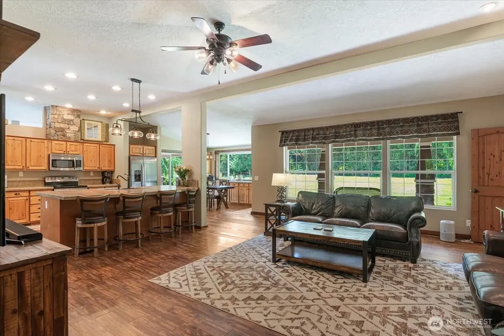 13617 150th Street NE Arlington WA 98223