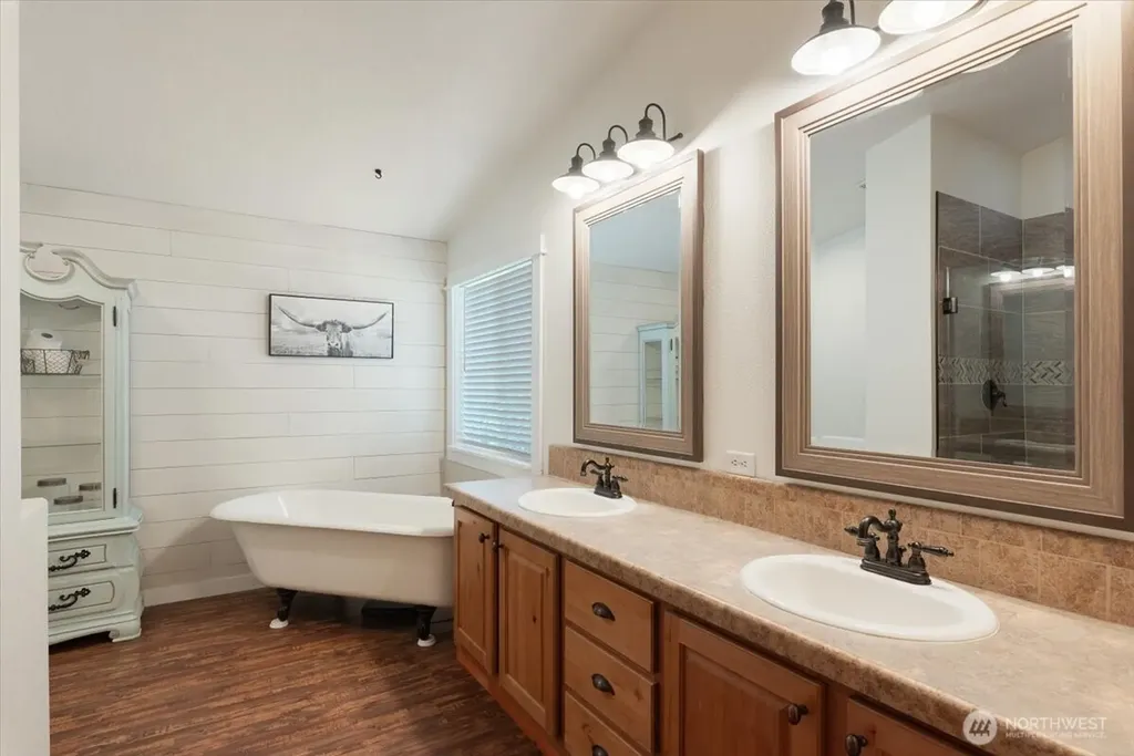 13617 150th Street NE Arlington WA 98223