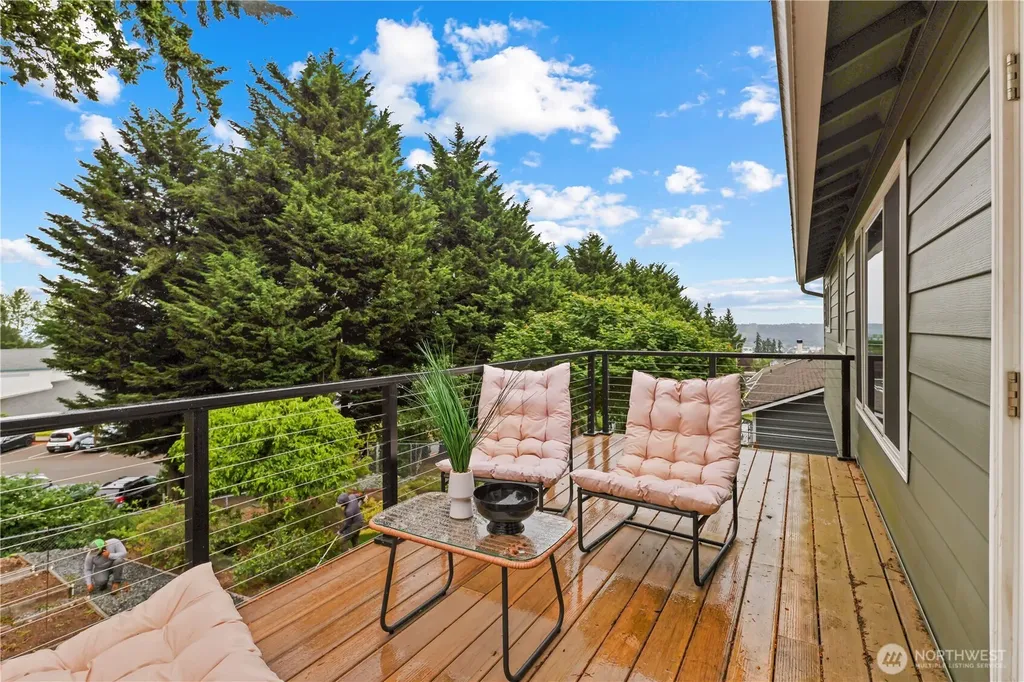 5734 S 300th Place Auburn WA 98001