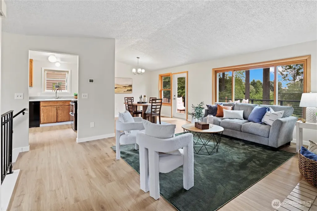 5734 S 300th Place Auburn WA 98001