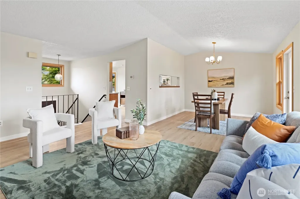 5734 S 300th Place Auburn WA 98001
