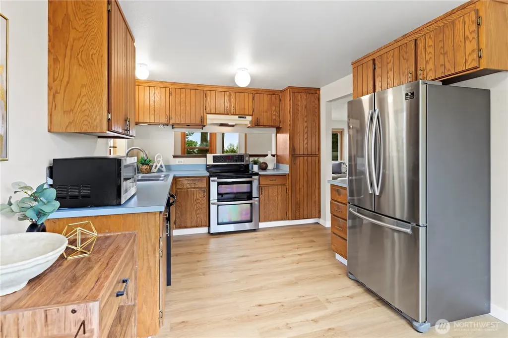 5734 S 300th Place Auburn WA 98001