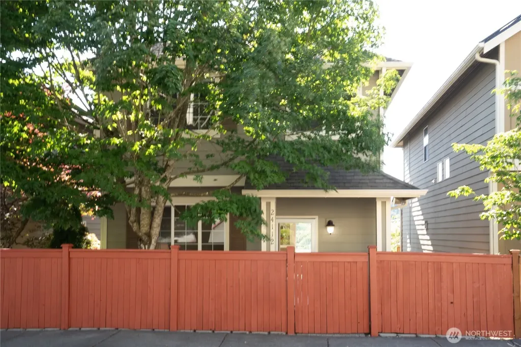 24112 40th Avenue SE Bothell WA 98021