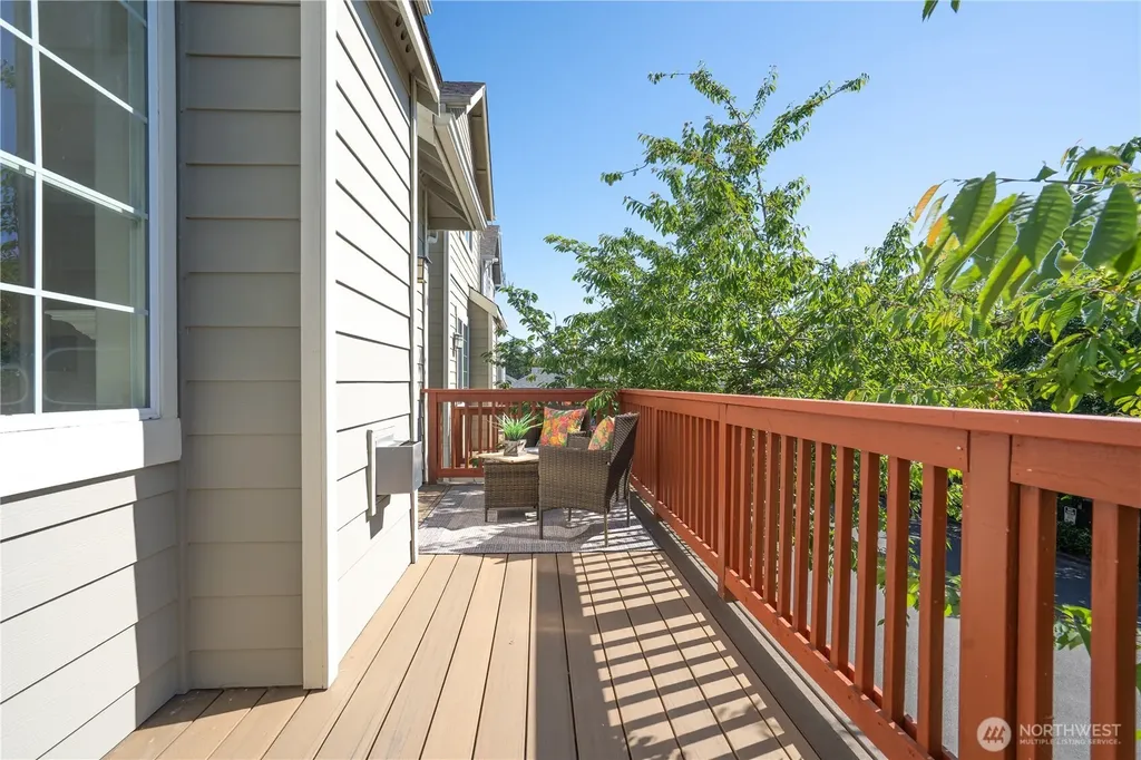 24112 40th Avenue SE Bothell WA 98021