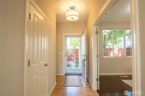 24112 40th Avenue SE Bothell WA 98021