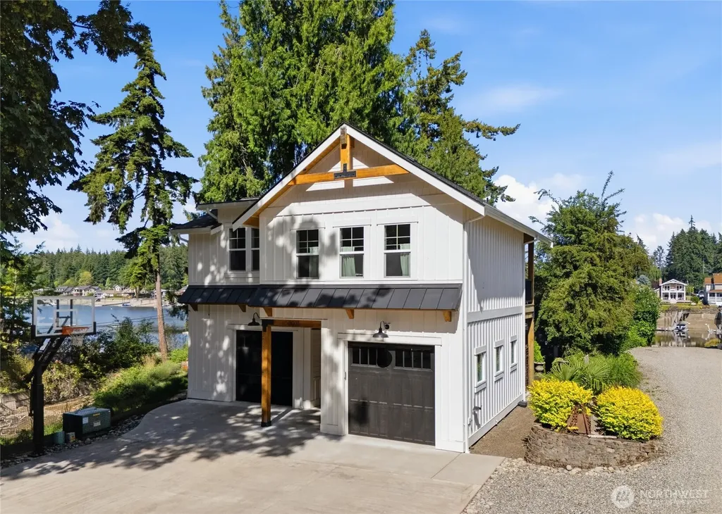 3021 115th Ave. NW Gig Harbor WA 98335