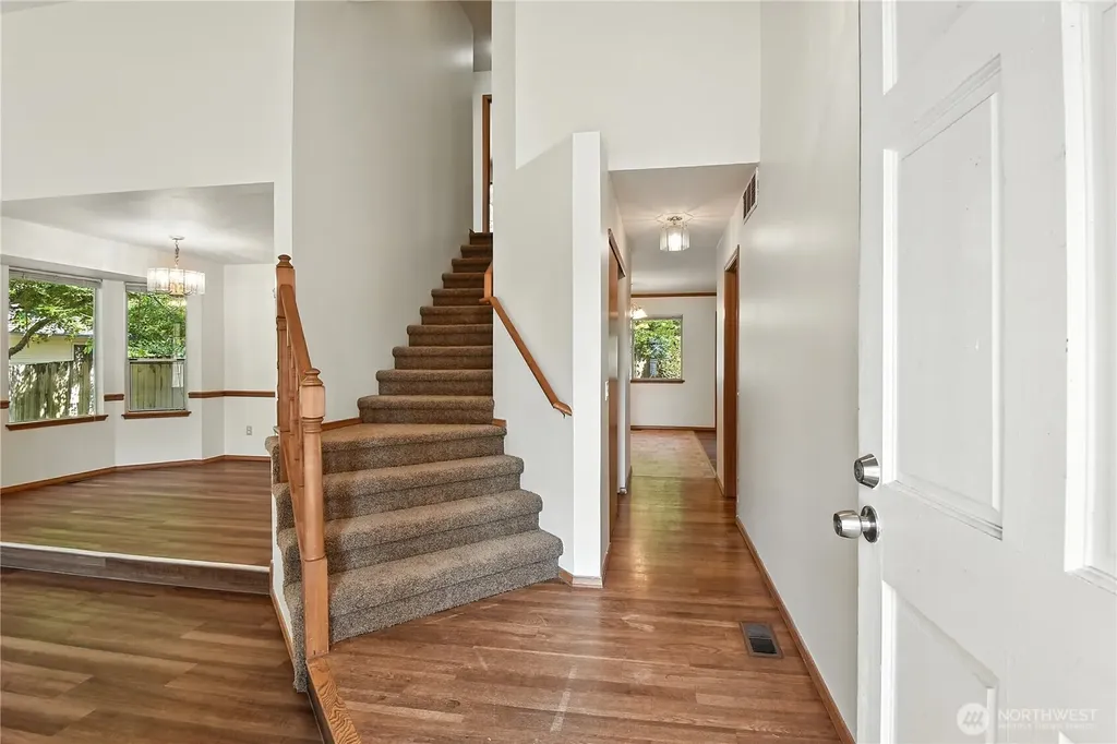 13014 NE 101st Place Kirkland WA 98033