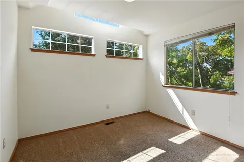 13014 NE 101st Place Kirkland WA 98033