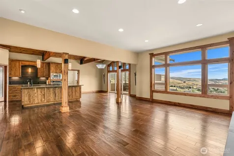 118 E Mountain Brook Lane Wenatchee WA 98801