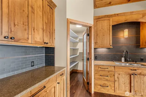 118 E Mountain Brook Lane Wenatchee WA 98801