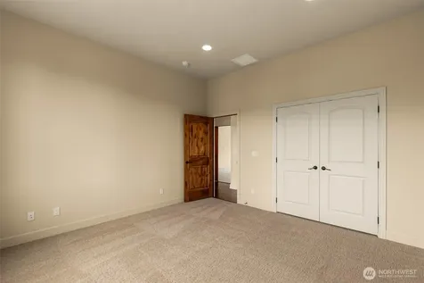 118 E Mountain Brook Lane Wenatchee WA 98801