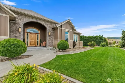 118 E Mountain Brook Lane Wenatchee WA 98801