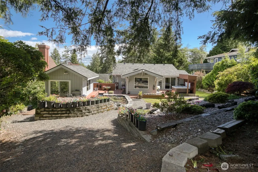612 9th Avenue Aberdeen WA 98520