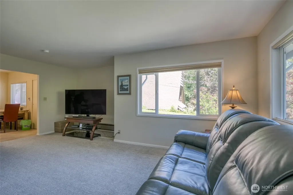 612 9th Avenue Aberdeen WA 98520