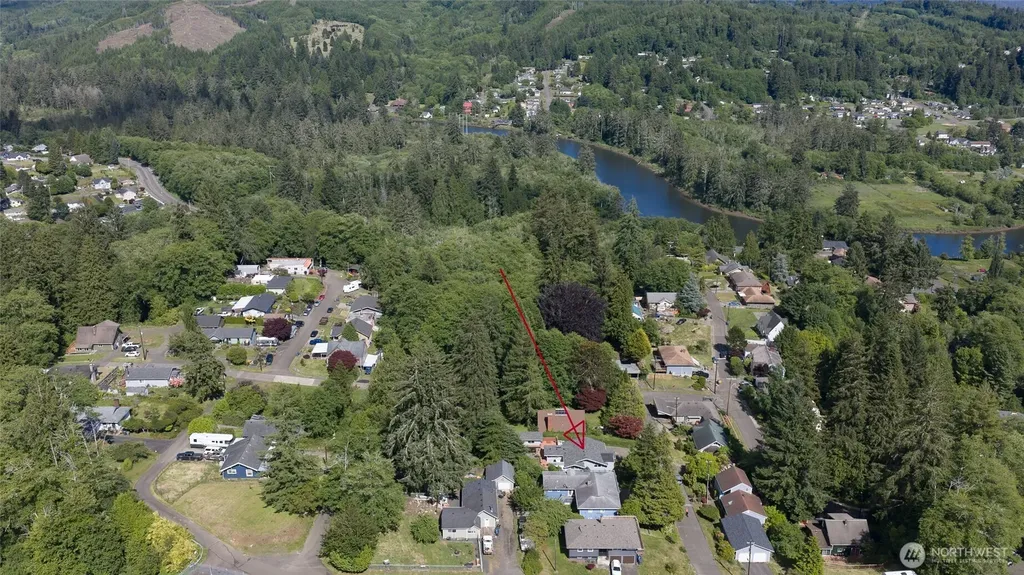 612 9th Avenue Aberdeen WA 98520