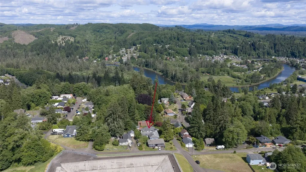 612 9th Avenue Aberdeen WA 98520
