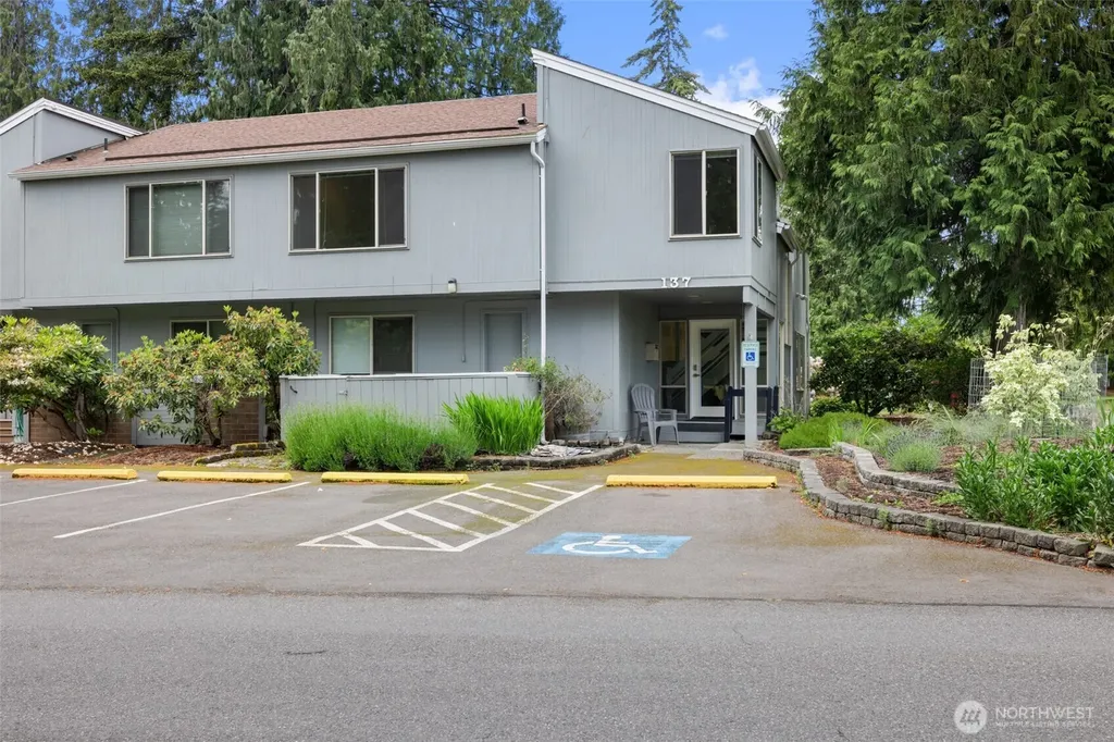 137 Fairway Drive Sequim WA 98382