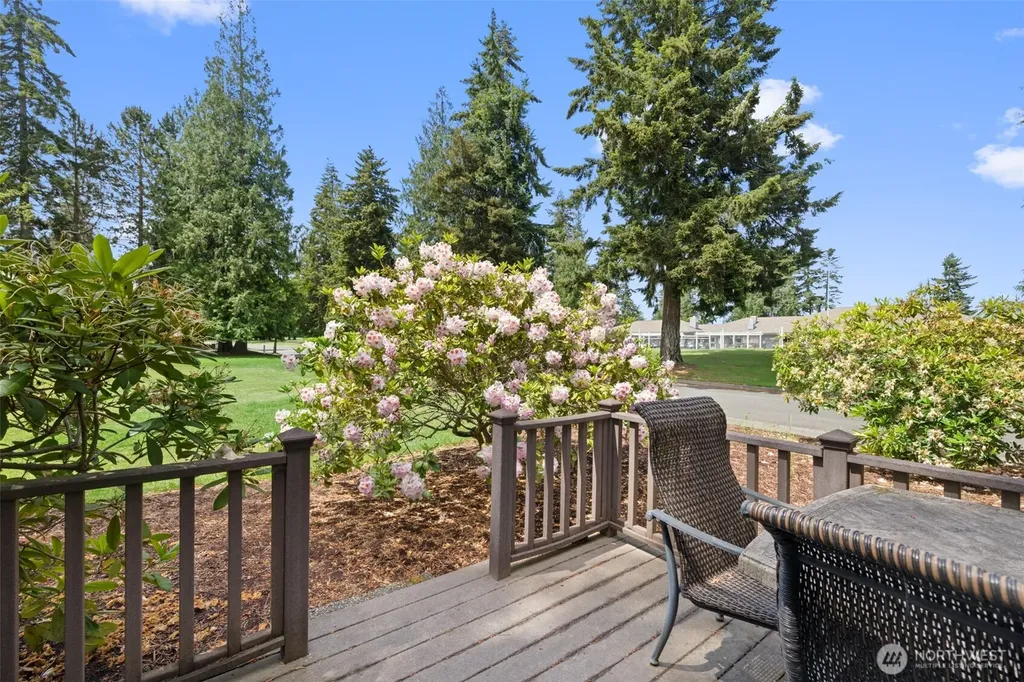 137 Fairway Drive Sequim WA 98382