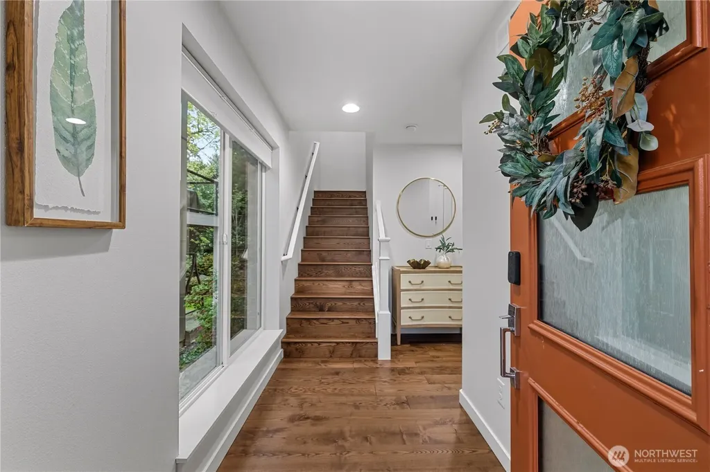 14590 36th Avenue NE Lake Forest Park WA 98155