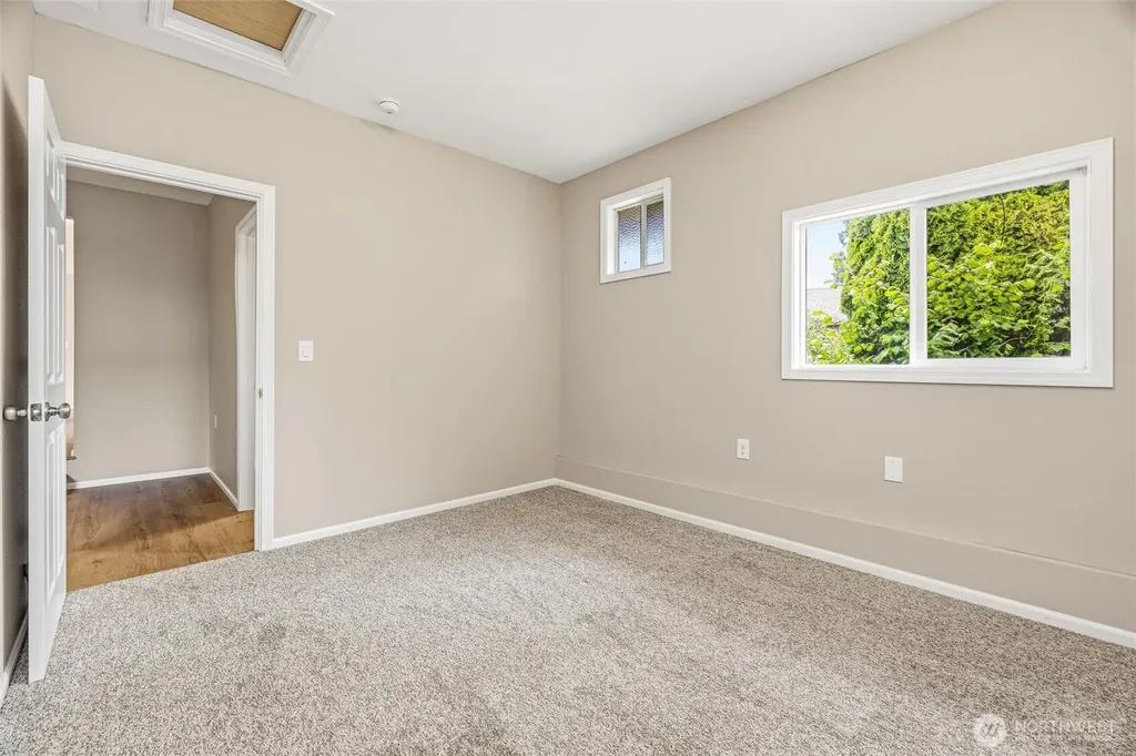 230 Cleveland Avenue Sumas WA 98295