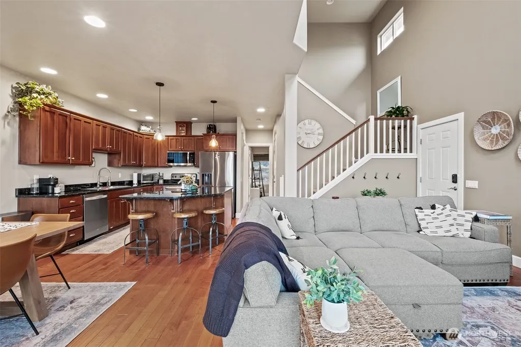 23325 Sunserra Loop NW Quincy WA 98021