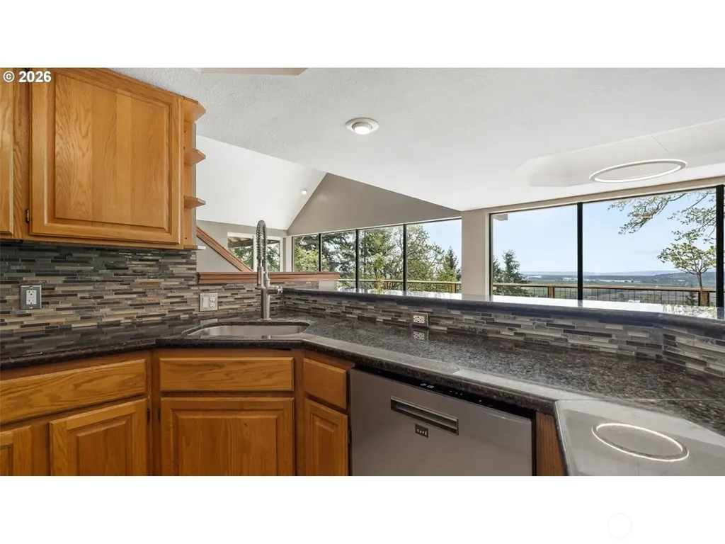 115 Legacy Drive Woodland WA 98674