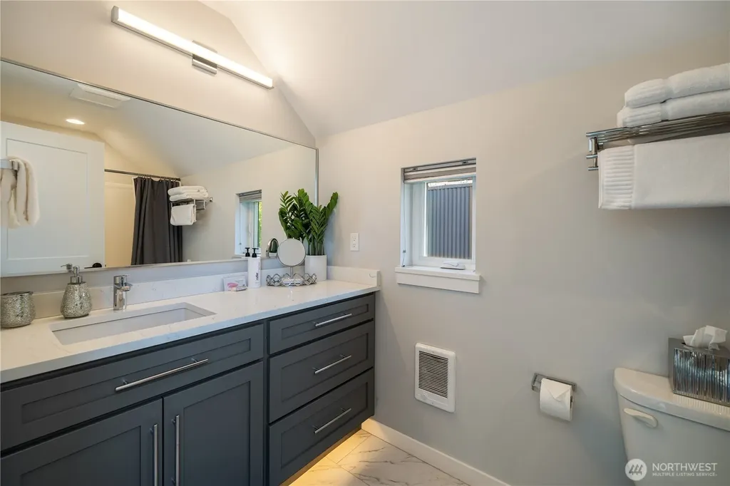 1462 Bighorn Way Chelan WA 98816