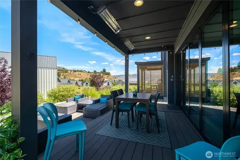 1462 Bighorn Way Chelan WA 98816