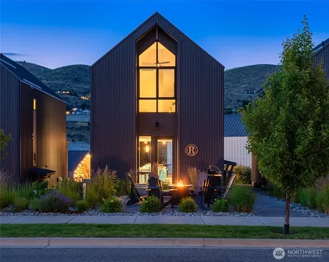 1462 Bighorn Way Chelan WA 98816